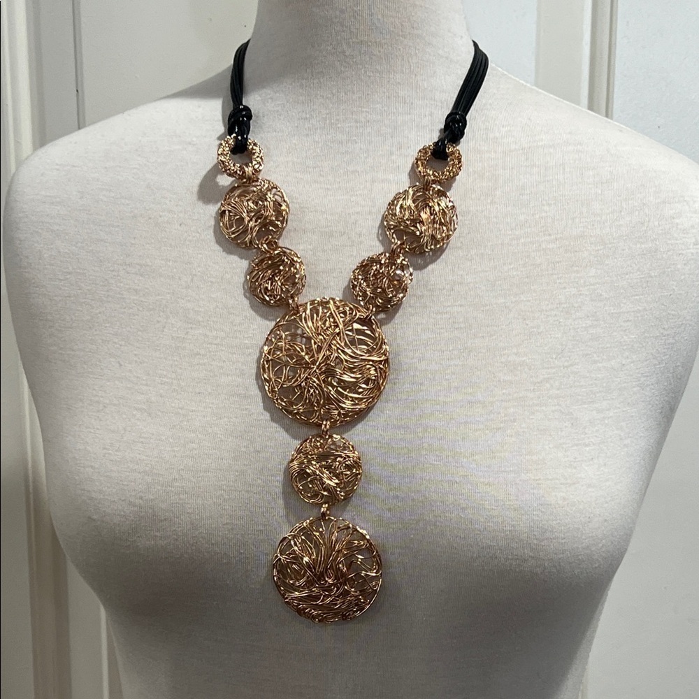 Gardenia Chic Gold Wire Statement Necklace Handmade Jewelry